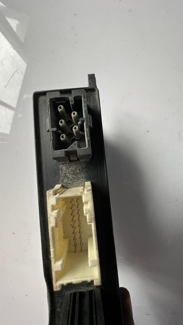 BMW Door Control Module 4378224 E38 7 Series and E39 5 Series