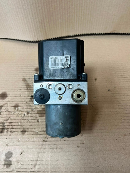 2001-2003 BMW 5' 7' 525i E38 E39 ABS Pump Control Module 6750345 OEM