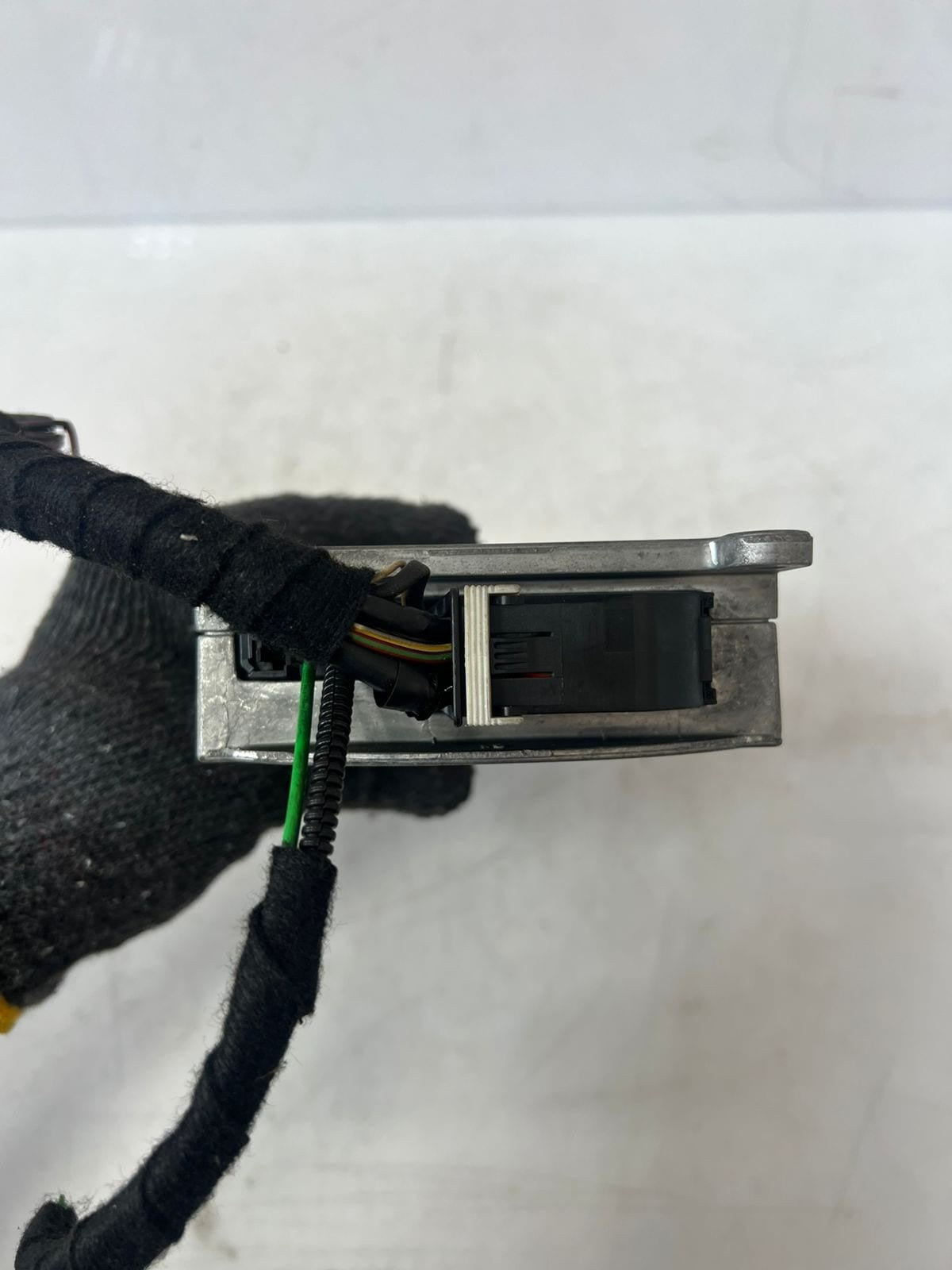 2002-2005 BMW 745i 7 Series E65 E66 Bluetooth Telematics Control Module 9120920 