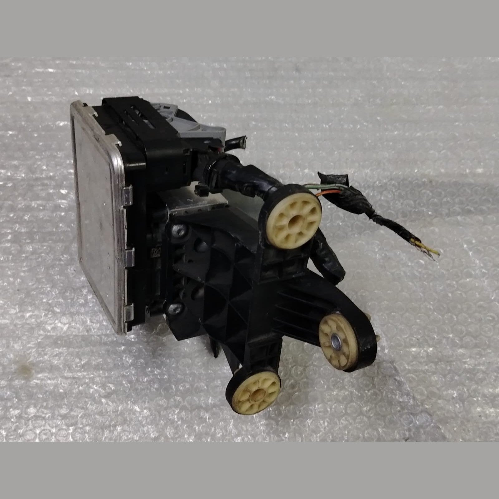OEM BMW G20 G23 G42 ABS Anti Lock Brake System Dynamic Actuator Module 5A52986