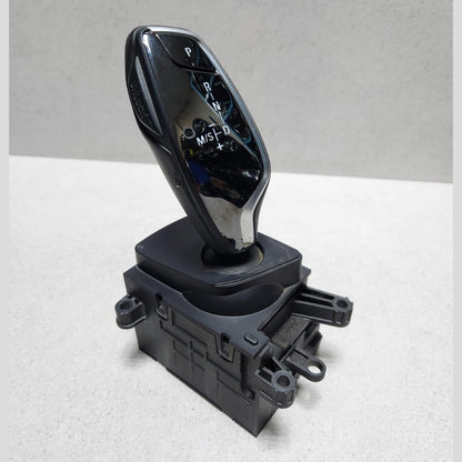 2016-2019 BMW 740i Gear Selector Switch 6825608 740i G11 G12 RHD