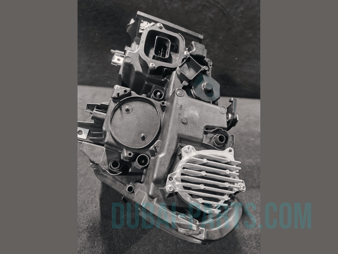 BMW 5 G30 2020 FRONT RIGHT SIDE HEADLIGHT AFTERMARKET  233.141-02-  9879640