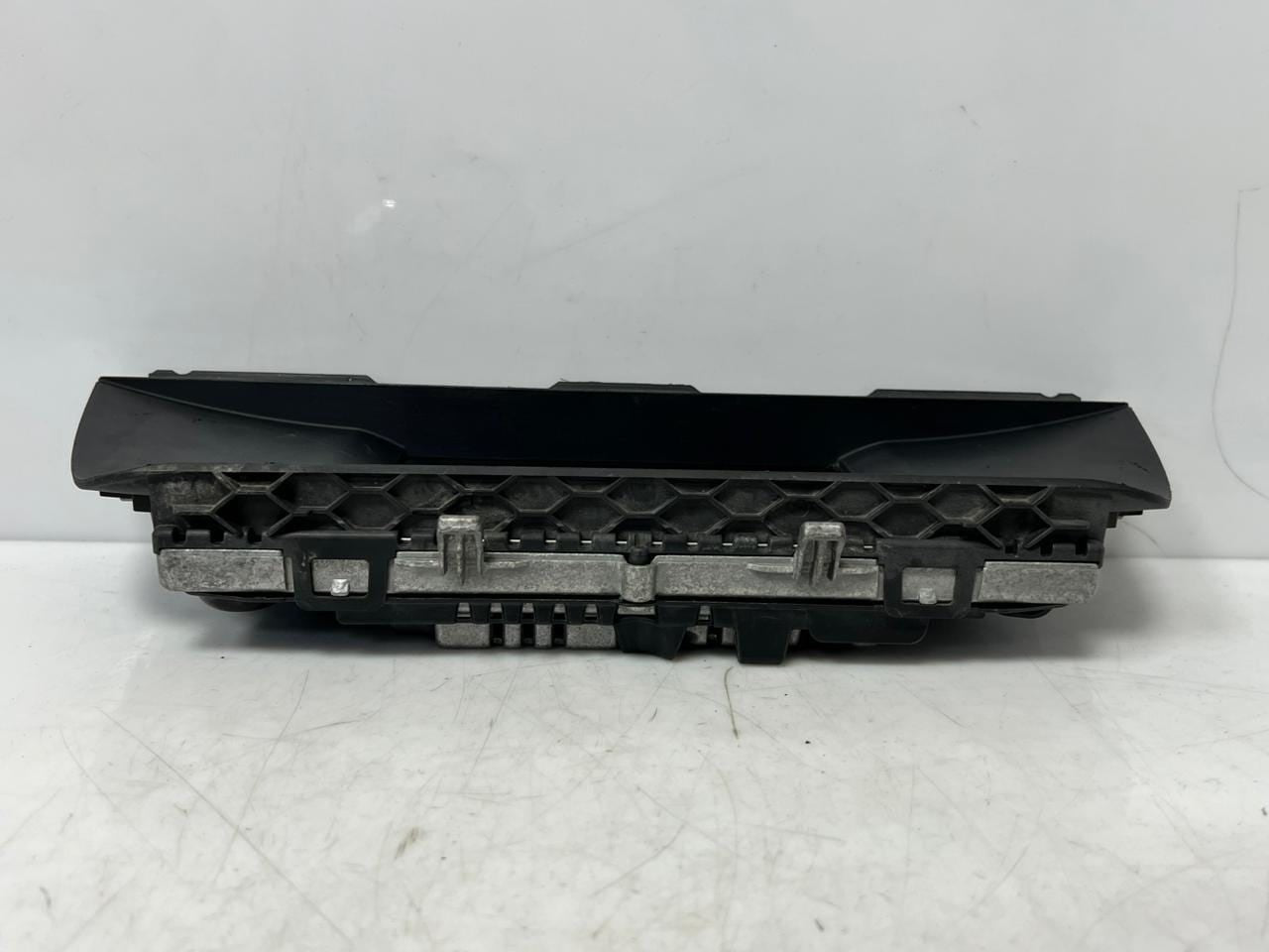 2009-2016 BMW 535i 5-Series F10 F11 Dashboard Navigation Display 9227560 OEM