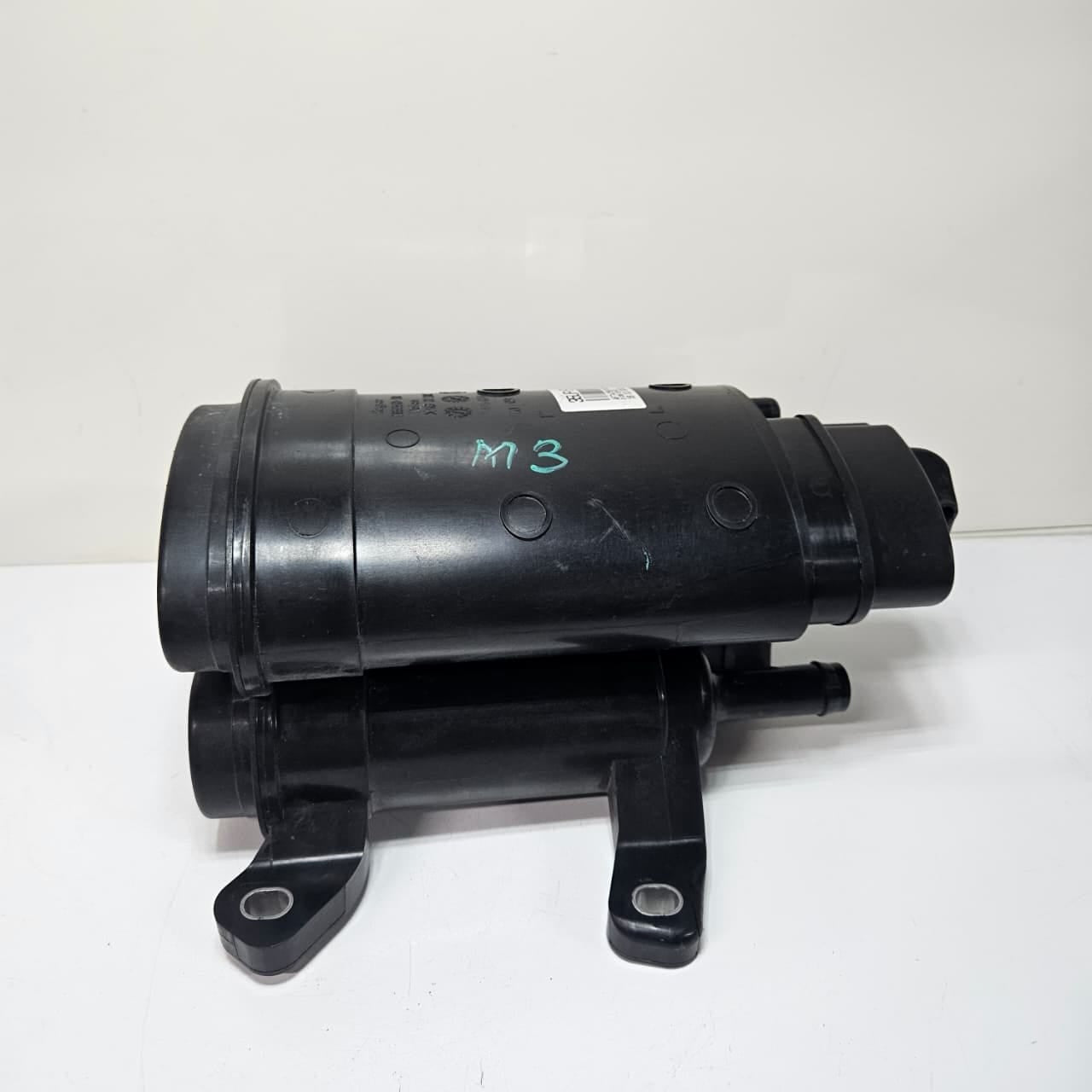BMW 4 5 Series G22 G23 G24 G26, G30 G31 Activated Charcoal Filter 7475674