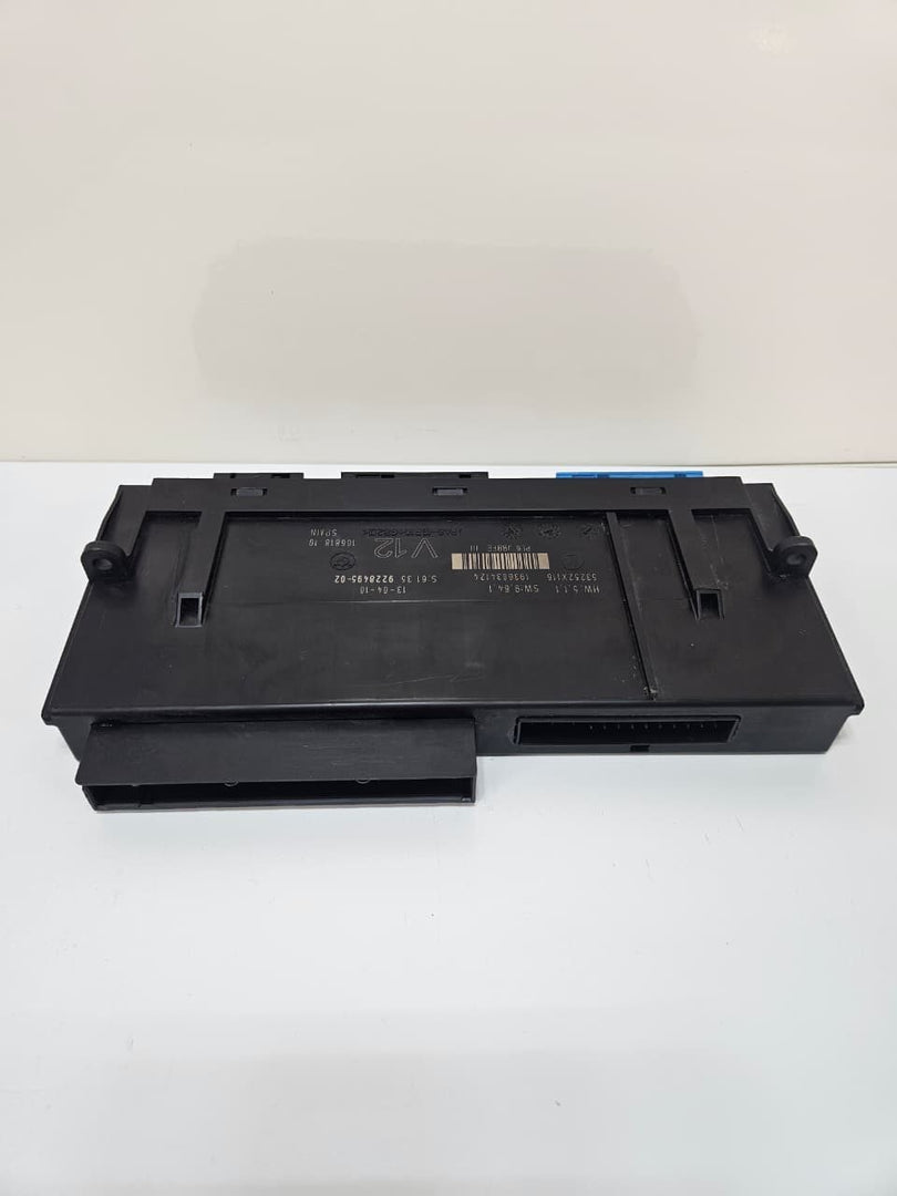 2011-2016 BMW 528i 535i Body Control Module Junction Box V12 9228495 OEM