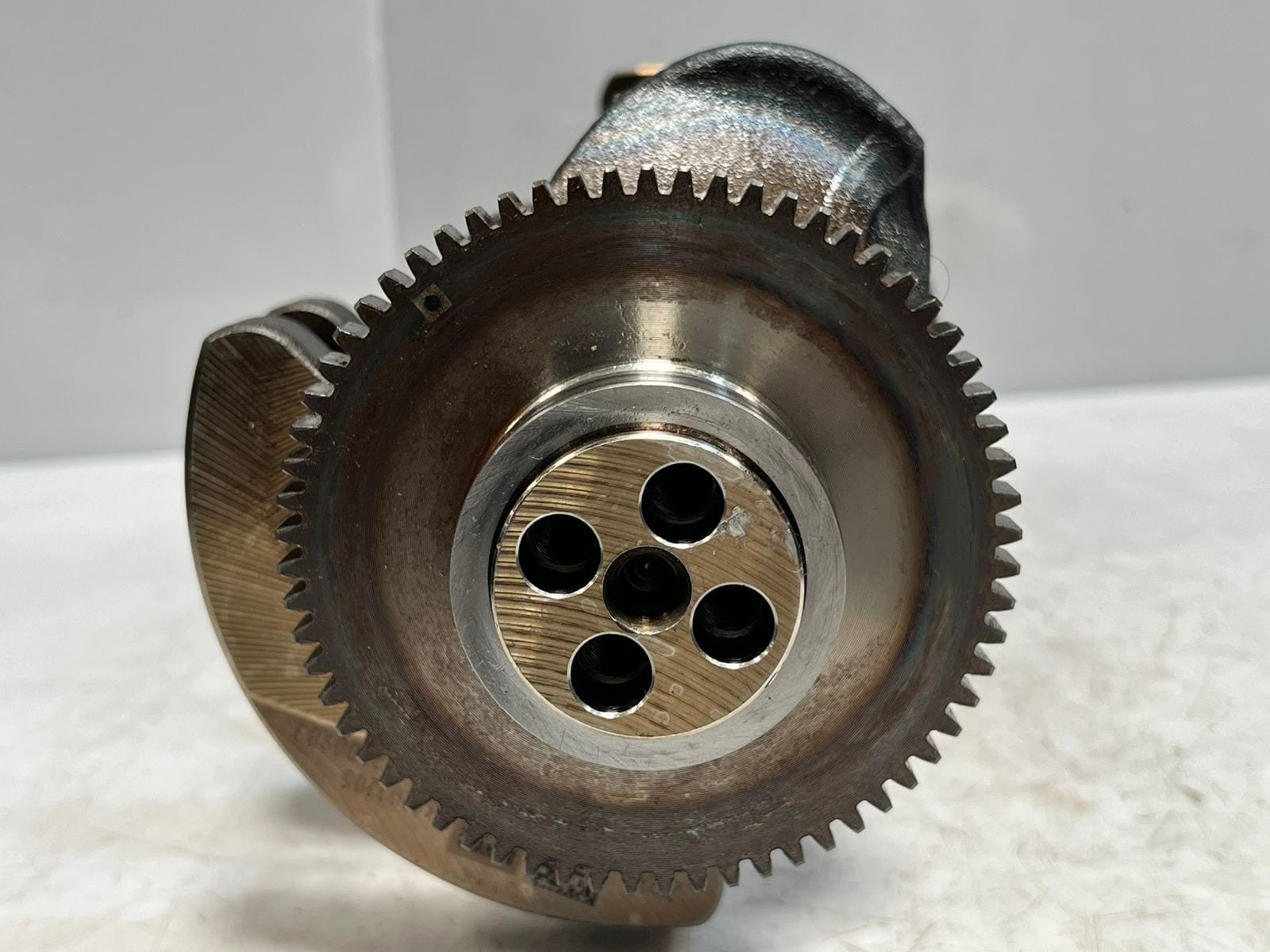 BMW B38 / B38B15A - 1.5L F20 F21 F22 F30 F31 F32 F48 Crankshaft 7642032 OEM