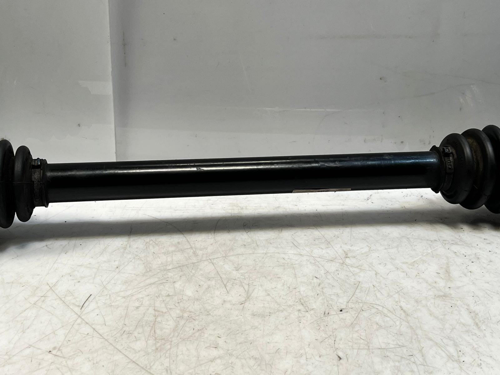 2013-15 BMW 7' F01 F03 F04 F02 Active Hybrid 7 Rear Right CV Axle Shaft 7566078
