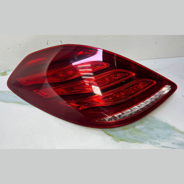 214-2018 Mercedes-Benz Left Rear Tail Light A2229065401 S-Class W222