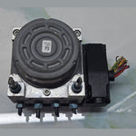 Bild in die Galerieansicht laden, 2014-2015 BMW 320i Anti Lock Brake Pump Module 6869726