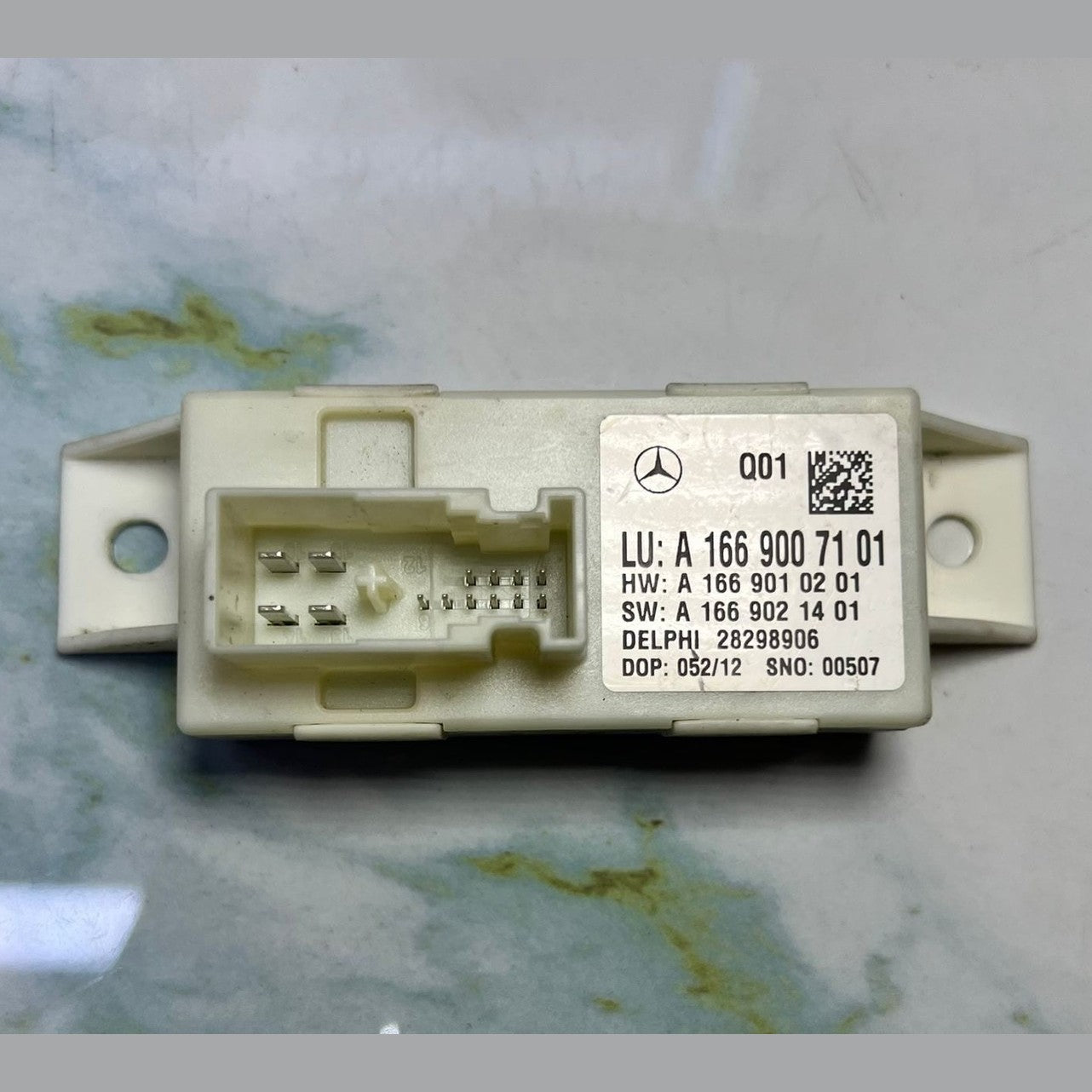 Mercedes Headlight Control Module A1669007101 W204 C-Class