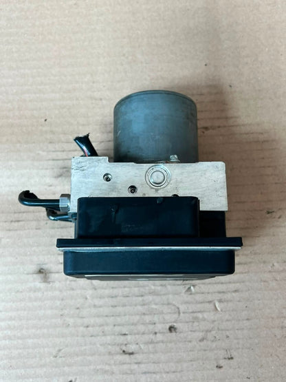 2004-2008 BMW X3 E83 ABS ANTI LOCK Pump Control Module 3414641 OEM