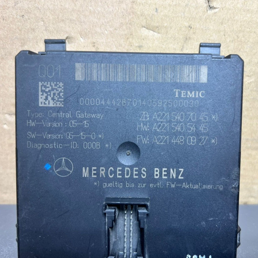 2007-2013 Mercedes-Benz W221 S-Class Gateway Control Module A221 5407045 OEM Q02