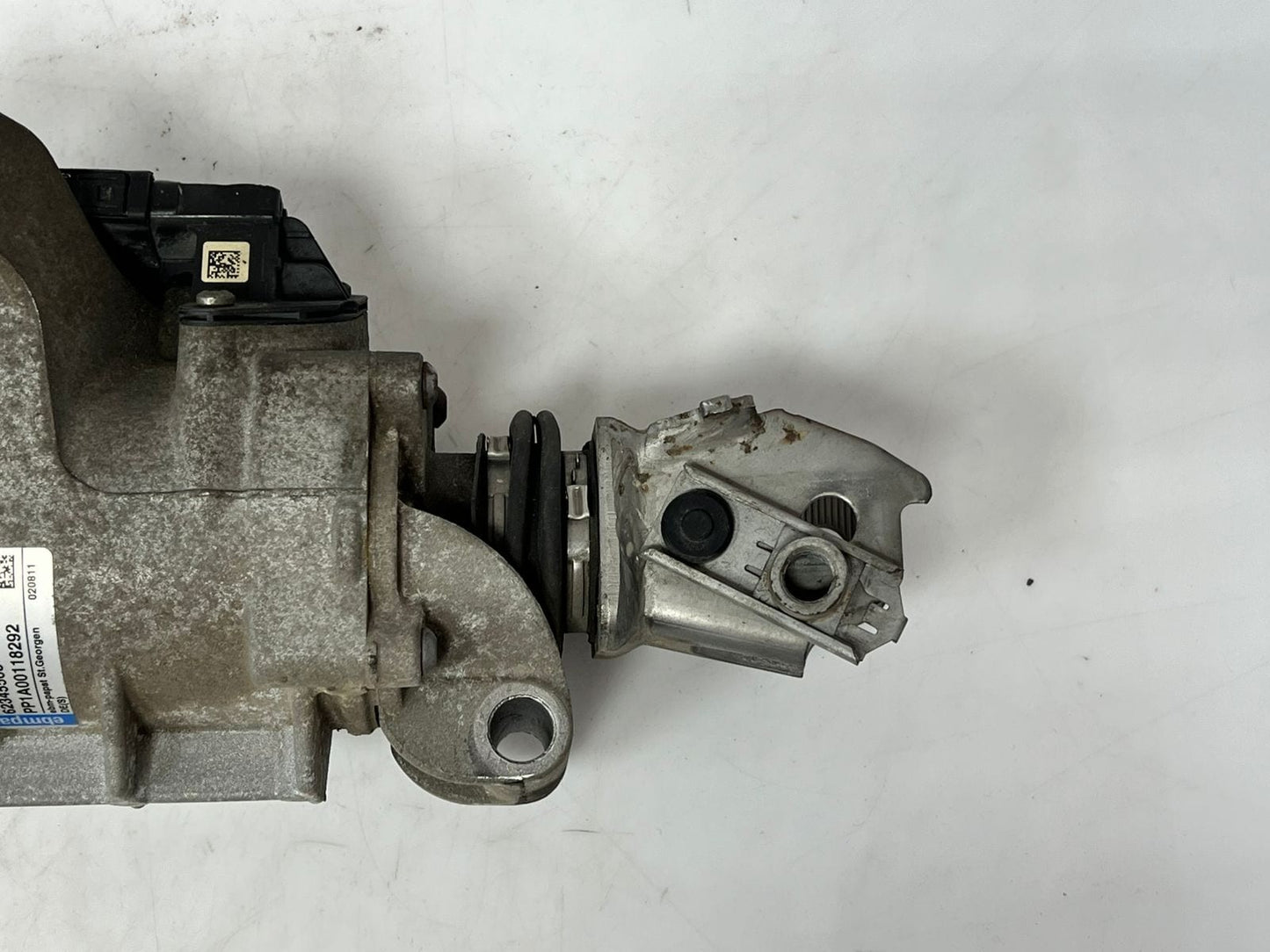 2009-2011 BMW 5' 7' SERIES F11 F01 528i Rear Axle Steering Gear 9327670