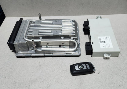 2010-2012 BMW 750i Engine Control Unit 7616160 7 Series F01 F02 F03 F04 N63 ECU 