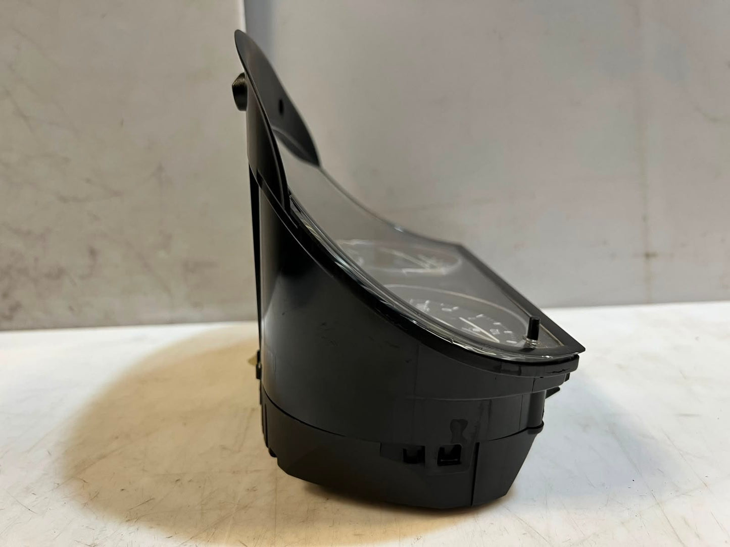 BMW E90, E91, E92, E93 3' E84 X1 Speedometer Instrument Cluster 9283809 OEM