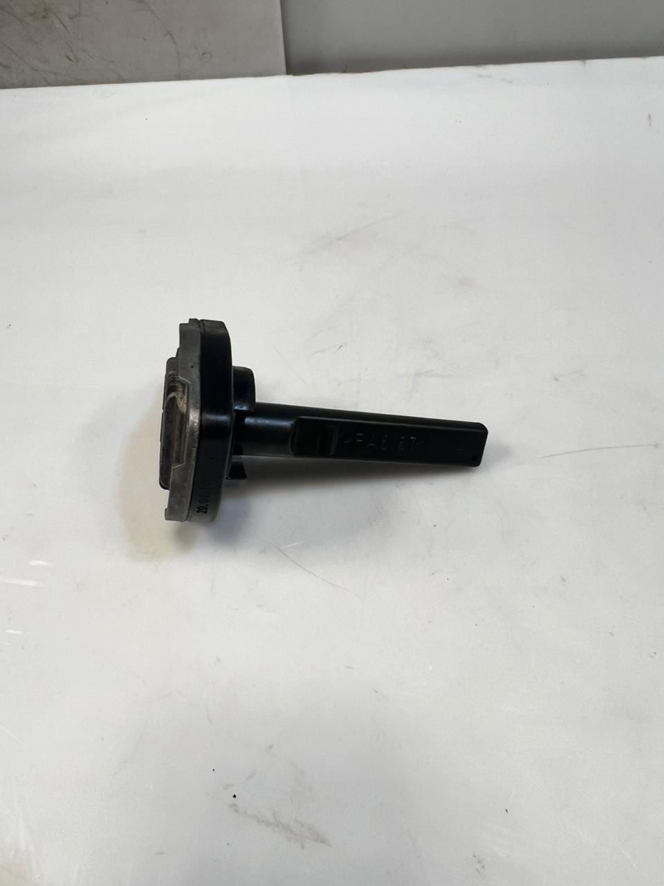BMW 3 Series E92 E93 Coupe Oil Level Sensor GPR007868 OEM