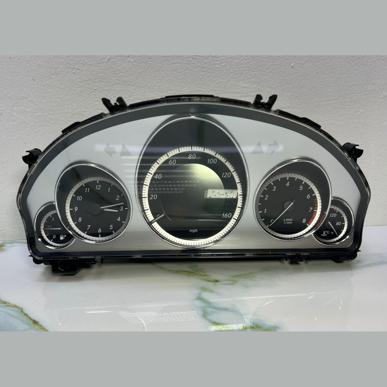 10-14 Mercedes-Benz W212 E-Class Instrument Cluster Speedometer A212 9005903 OEM