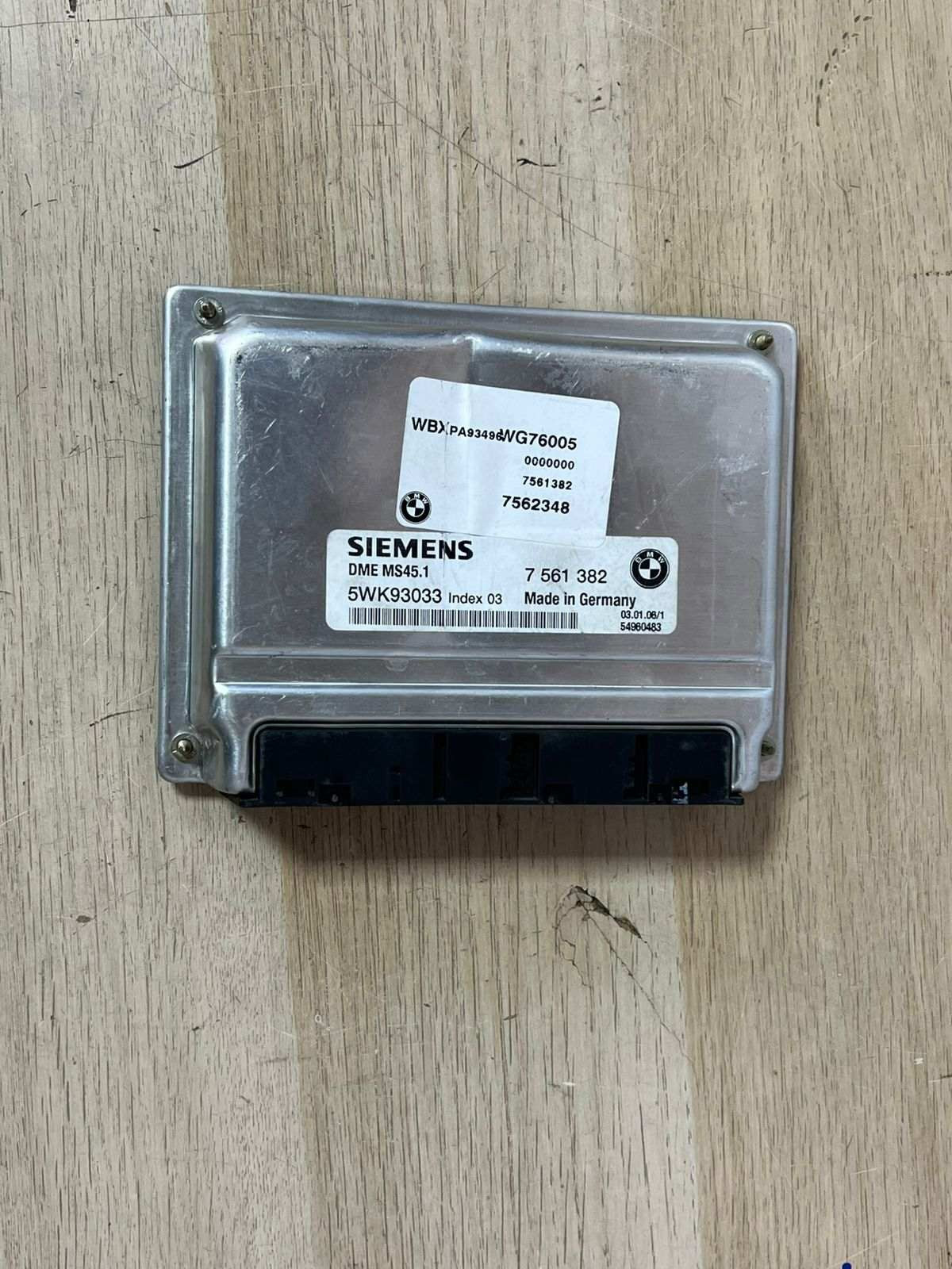 2004-2006 BMW X3 E83 M54 Engine Control Unit 7561382 MS45.1 DME