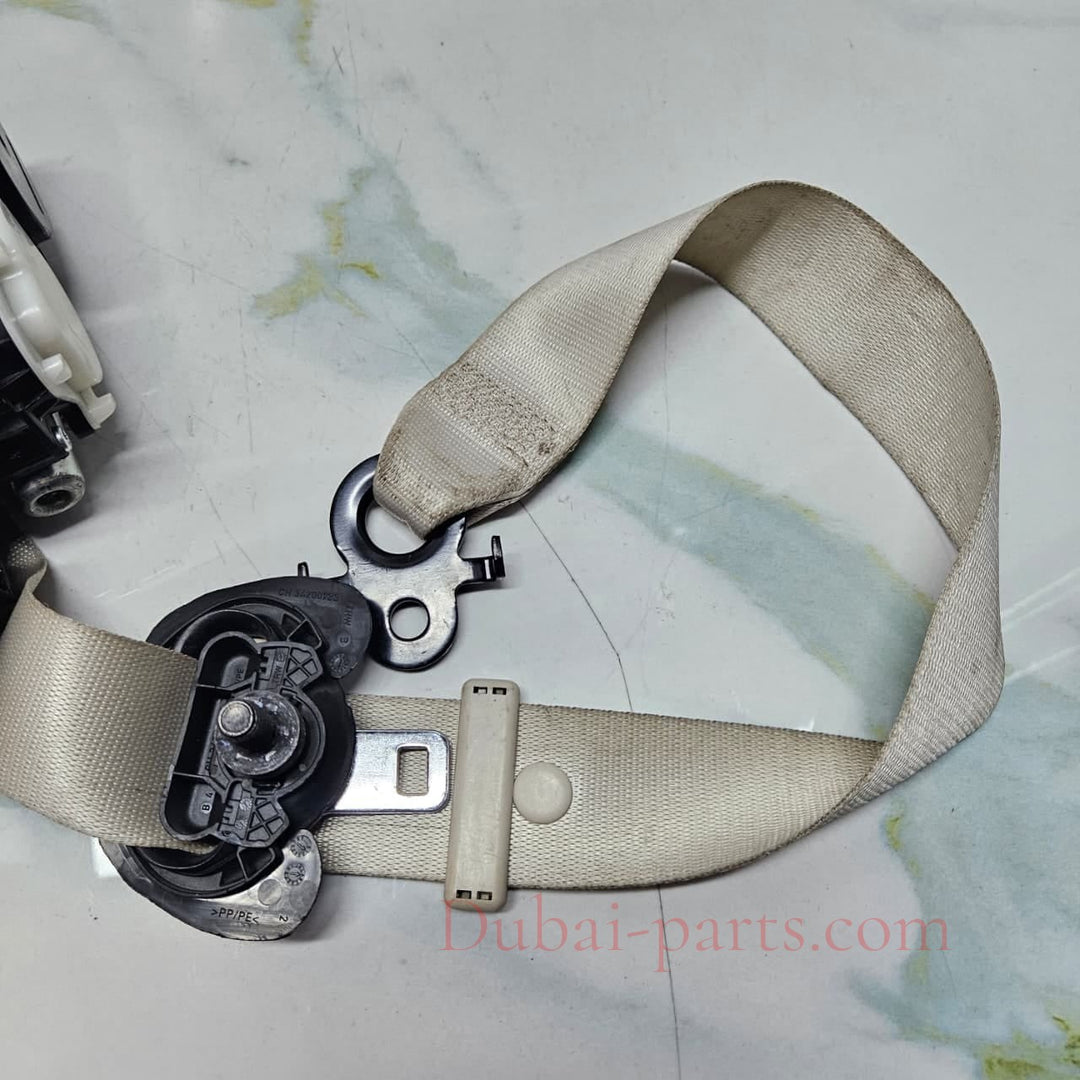 OEM BMW 7 Series G11 G12 Front Seat Belt Front Left 7402423