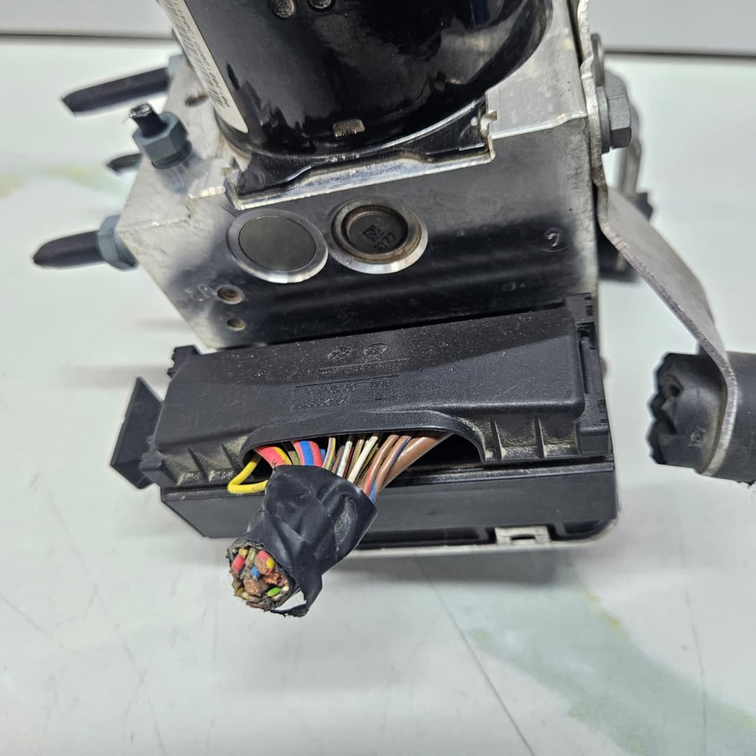 2011-2017 BMW X3 F25 X4 F26 ABS Pump Control Module 6857643 OEM