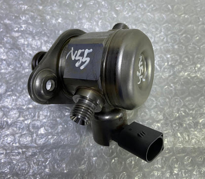 OEM BMW F20 F22 F11 Petrol N55 High Pressure Fuel Injection Pump 7610761 BOSCH