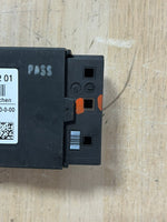 Load image into Gallery viewer, 2016-2019 BMW 750i Rear Heated Seat Control Module 9381022