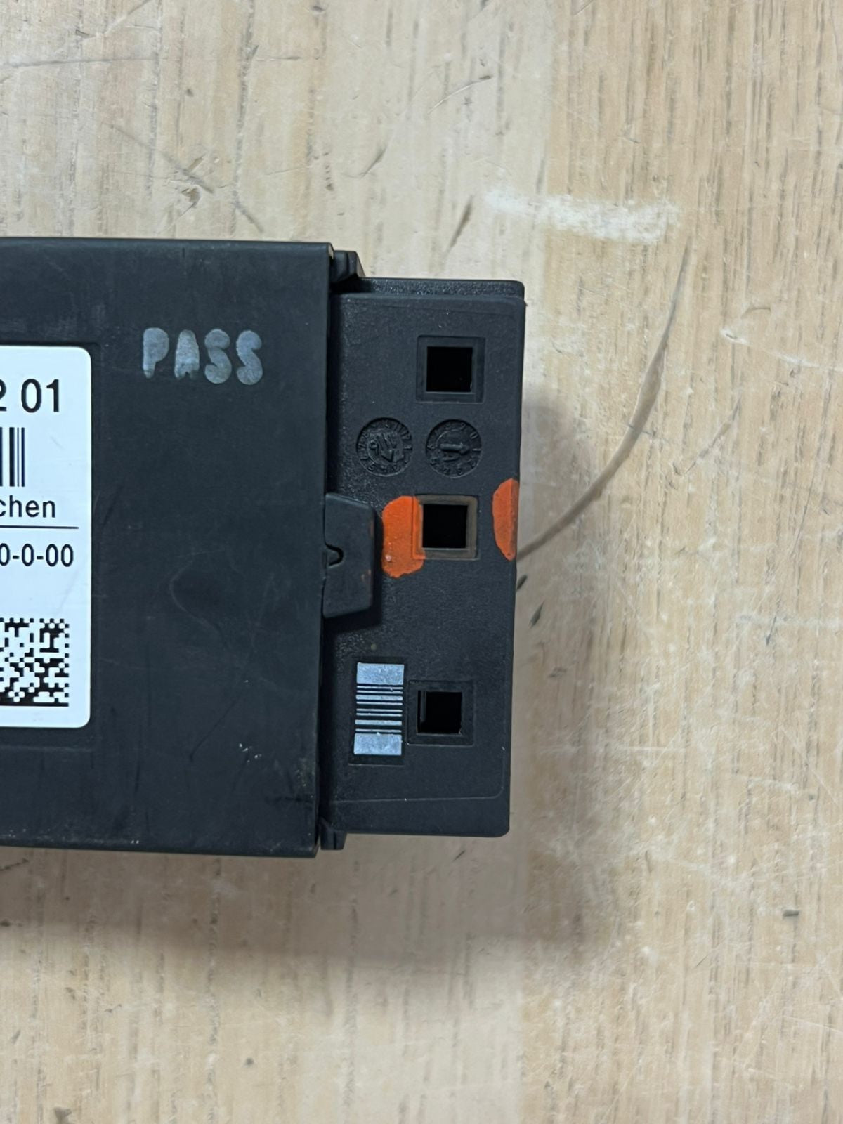 2016-2019 BMW 750i Rear Heated Seat Control Module 9381022