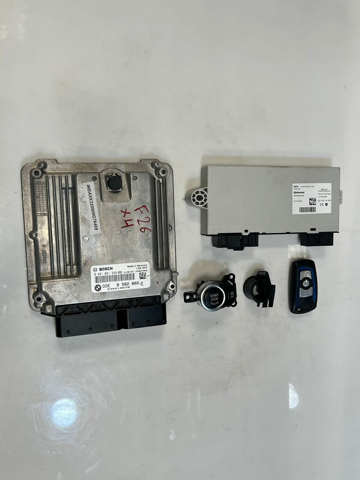 2014 BMW X4 F26 30DX N57N Engine Control Unit ECU SET DDE+CAS4+1KEY 8582802