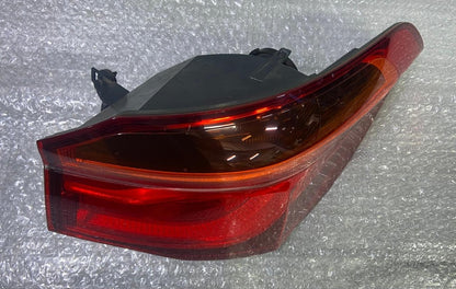 OEM BMW X1 F48 N/S RIGHT SIDE REAR TAIL LIGHT 7350716