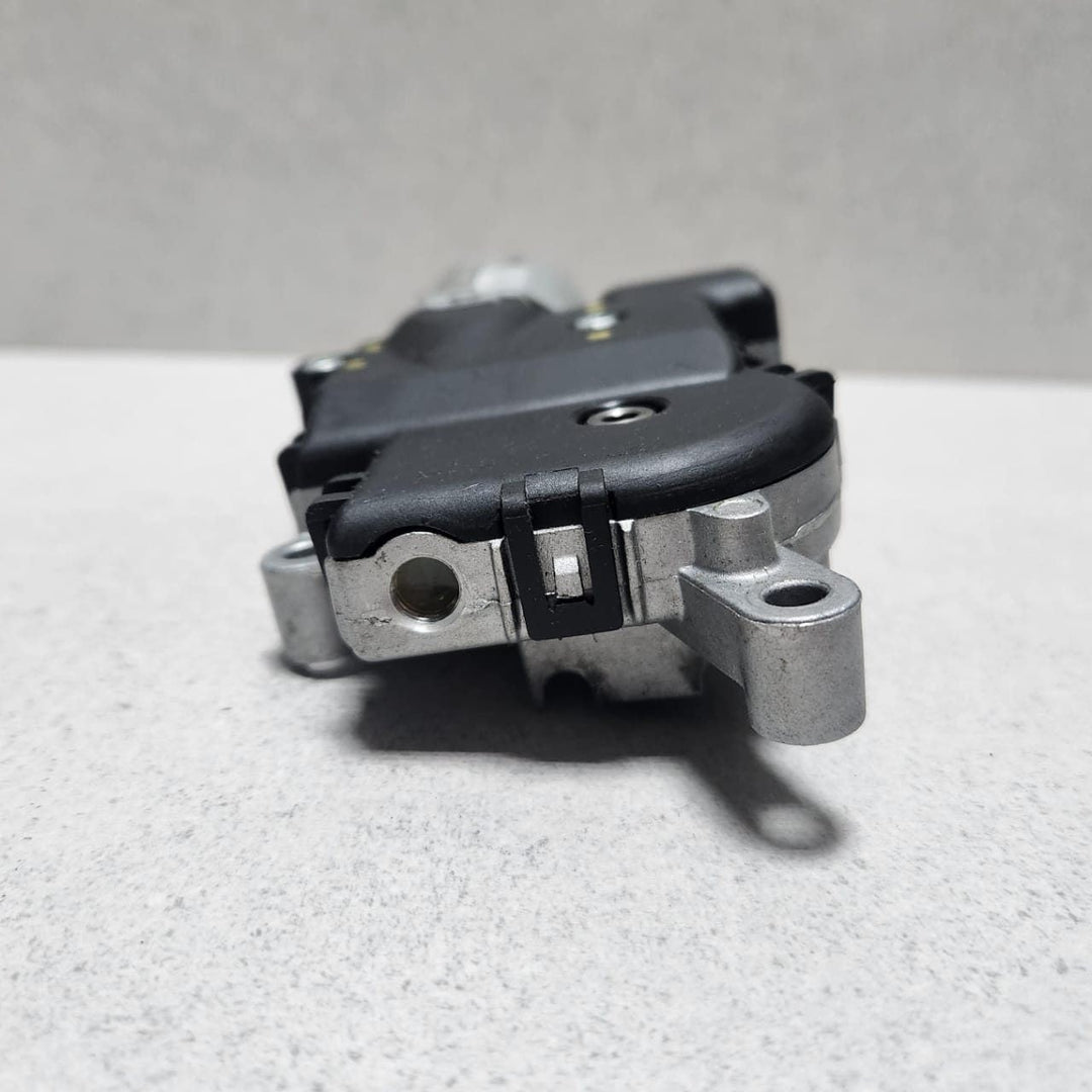 2007-2013 BMW X5 Sunroof Motor 6922652 X5, E90, and E91