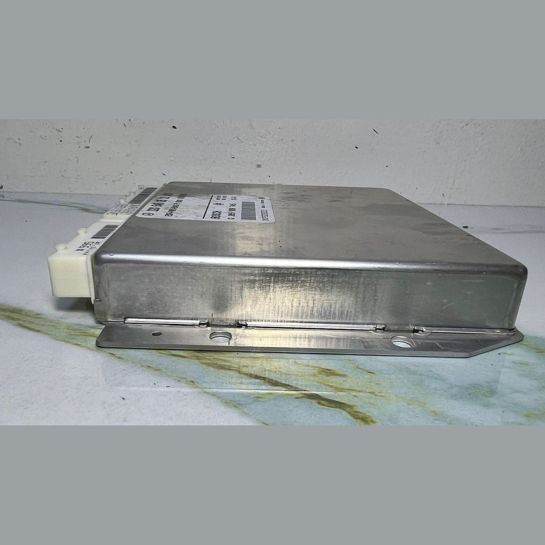2000-2005 Mercedes W220 Electronic Stability Control ESP Module A220 5453532 OEM