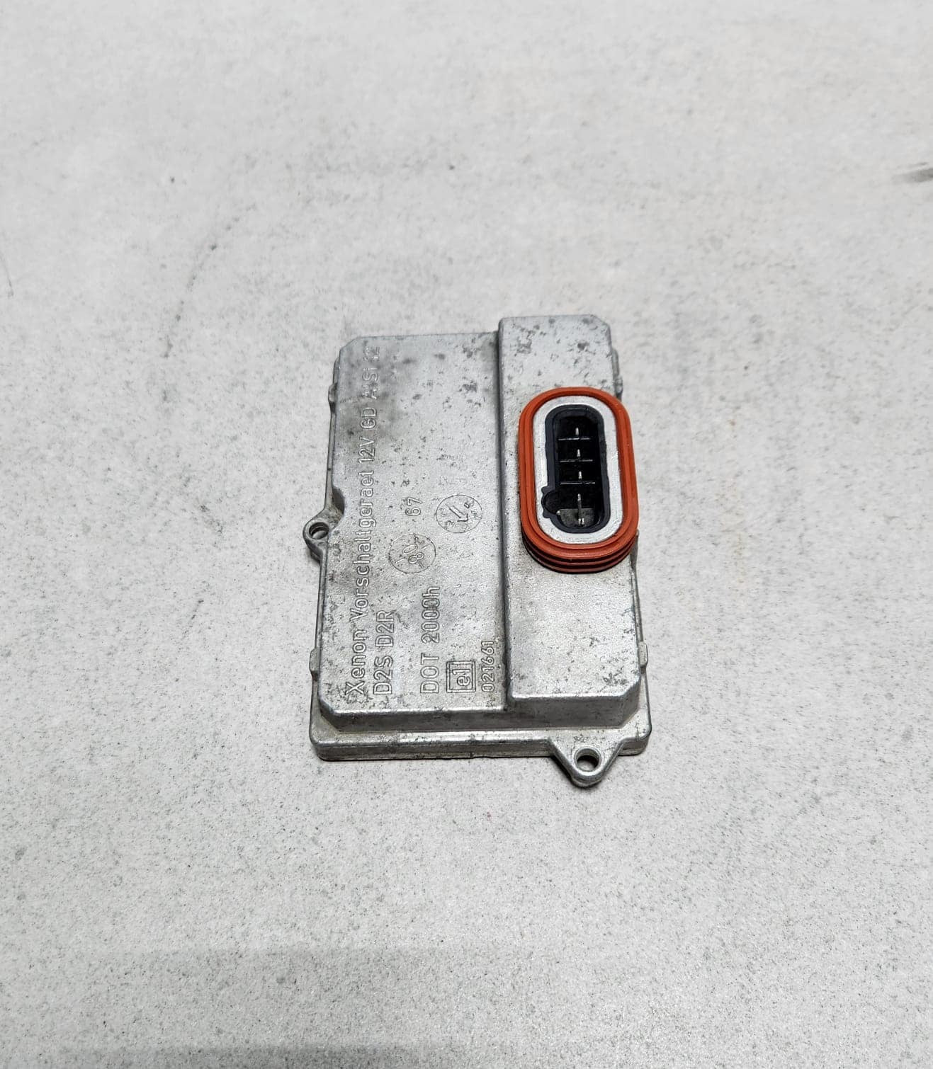 1998-2004 Mercedes-Benz SLK230 Xenon Headlight Ballast Control Unit 00829000