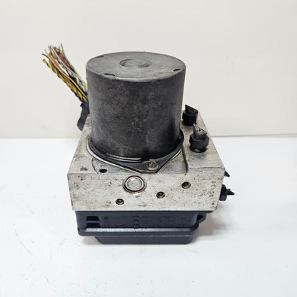 2000-2006 BMW X3 E83 ABS Pump Control Module 6773012 USED