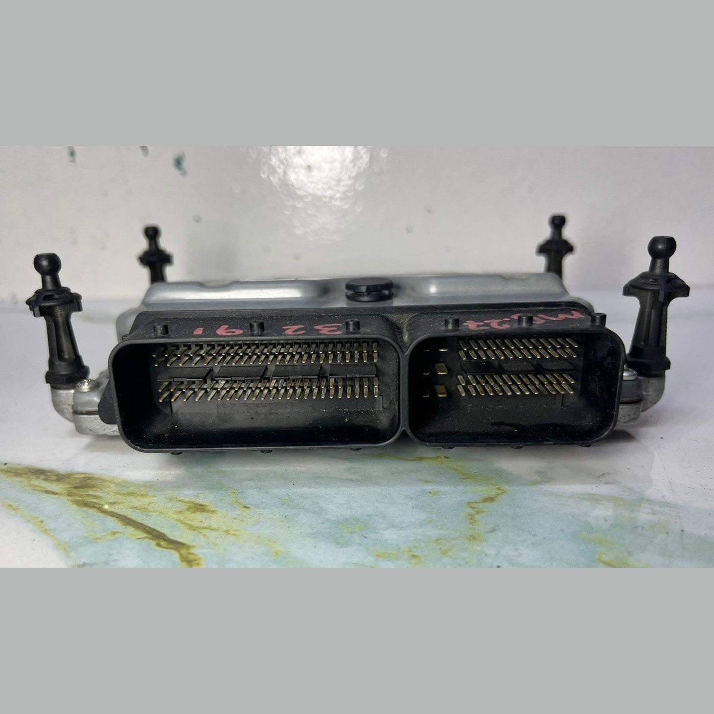 2006-2012 Mercedes-Benz W211 E350 Engine Control Module A2721533291 CLK350