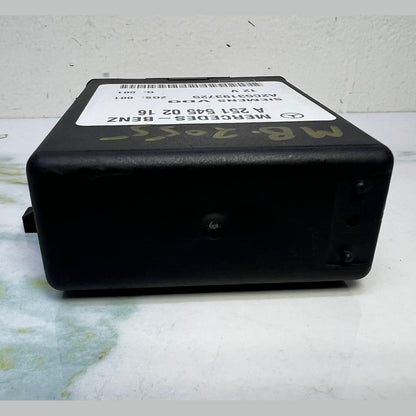 Mercedes Air Suspension Control Module A2515450216 W251 R-Class and E-Class W211