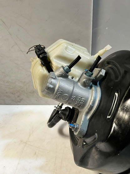 2013 BMW 3 Series F30 F31 F20 F21 328i N47 Brake Master Cylinder 6798423 OEM