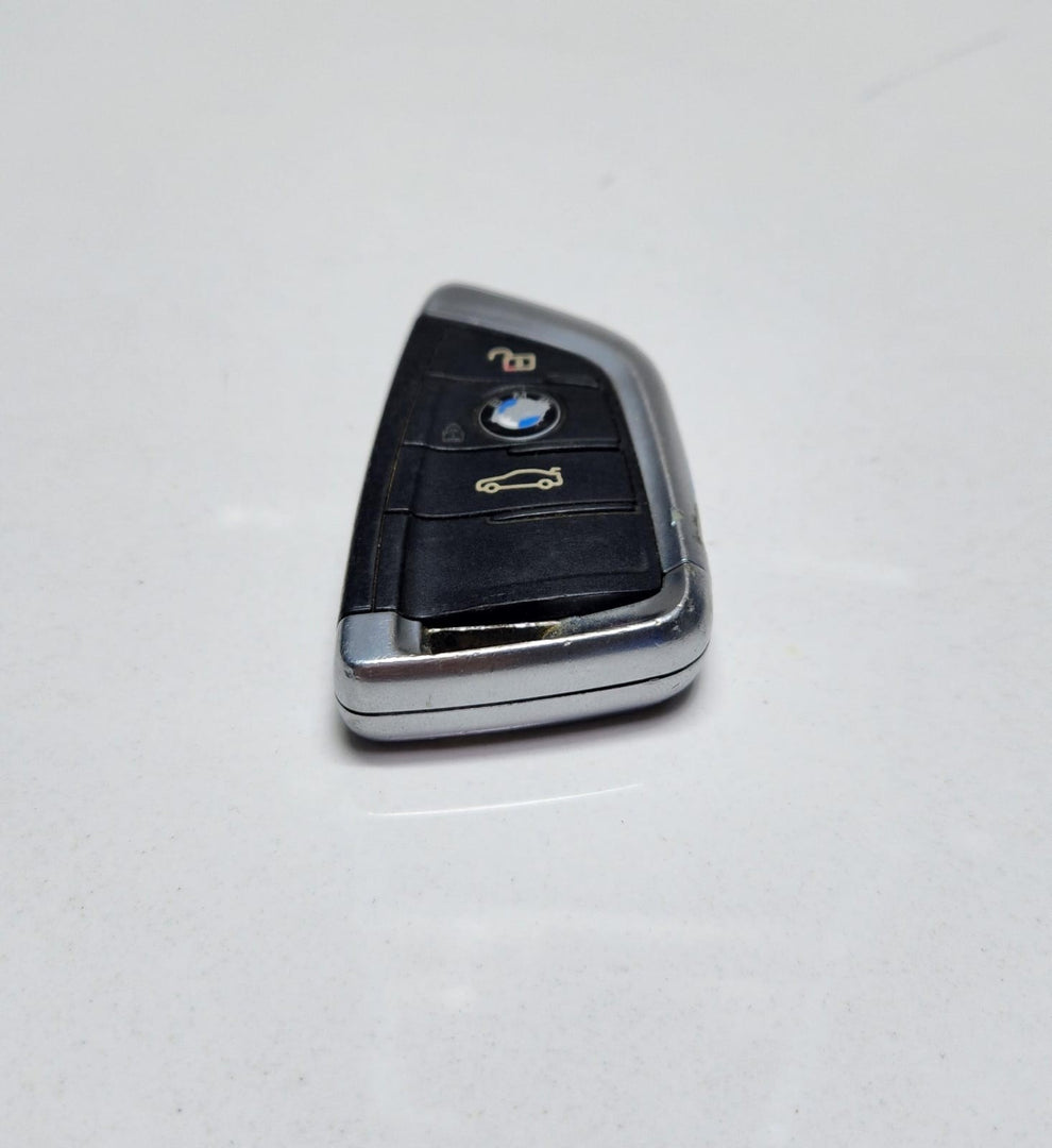 2014-2018 BMW X5 Smart Key Fob Remote 4-Button 9367401 X6 OEM 434 MHz