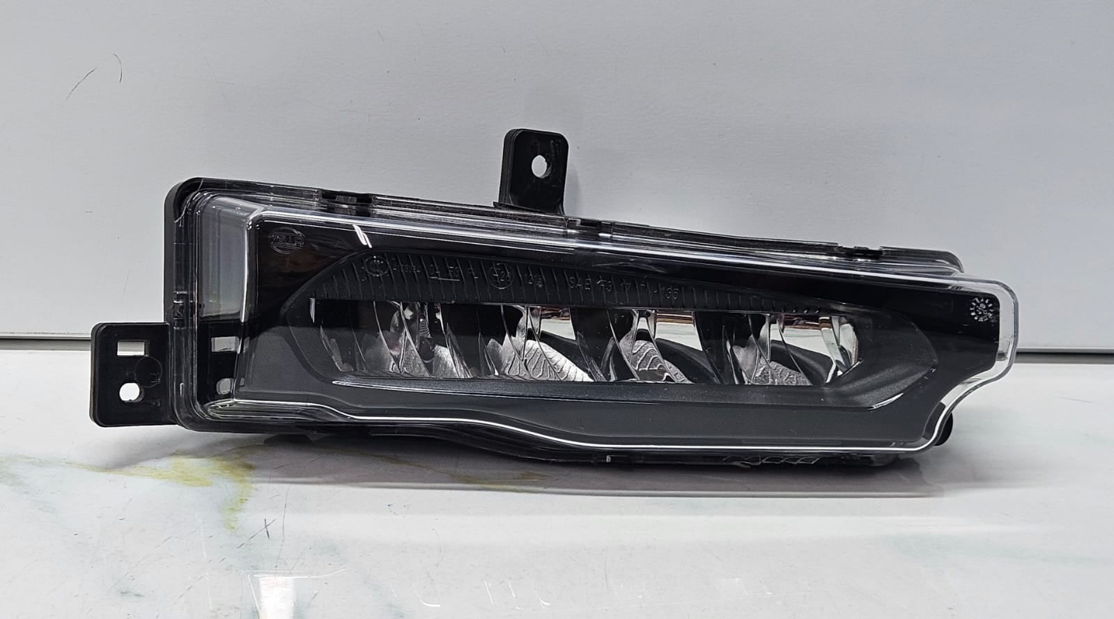 2019 BMW X3 G01 Front Right Fog Light 9492772 OEM 