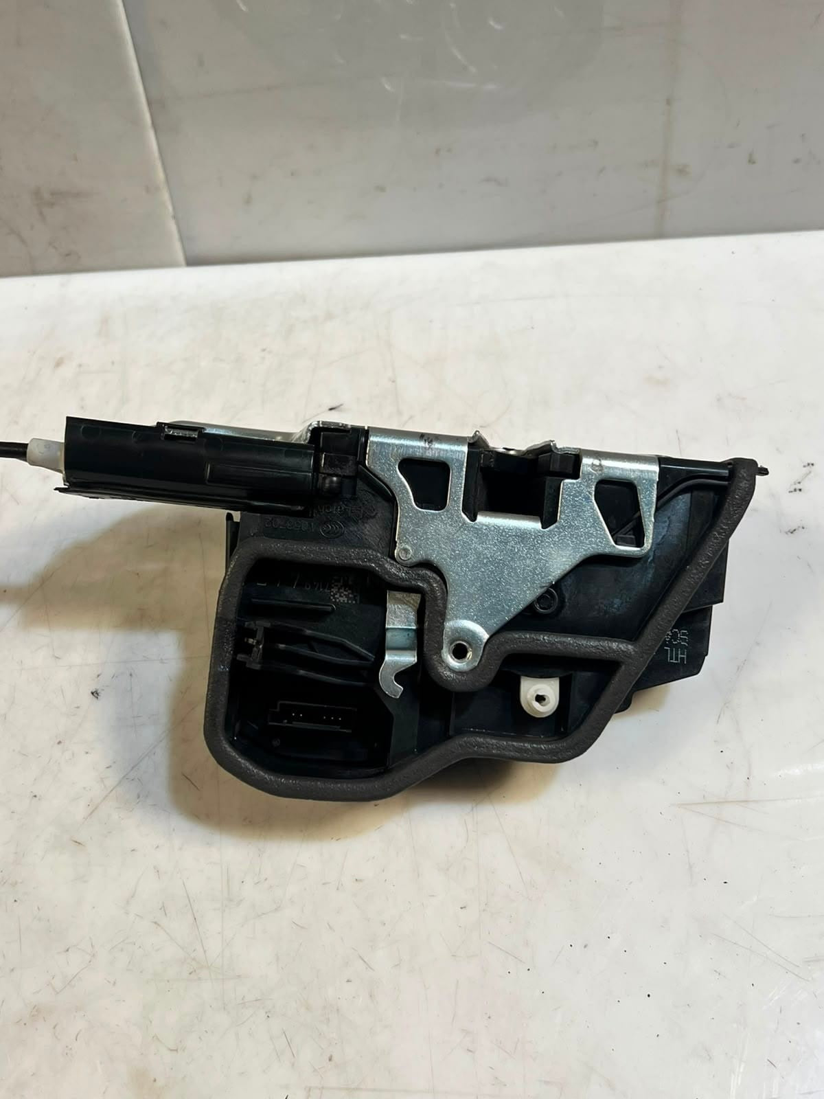 2010-2017 BMW 5' F07 535i GT Door Lock Actuator Soft Close Rear Left 7149447