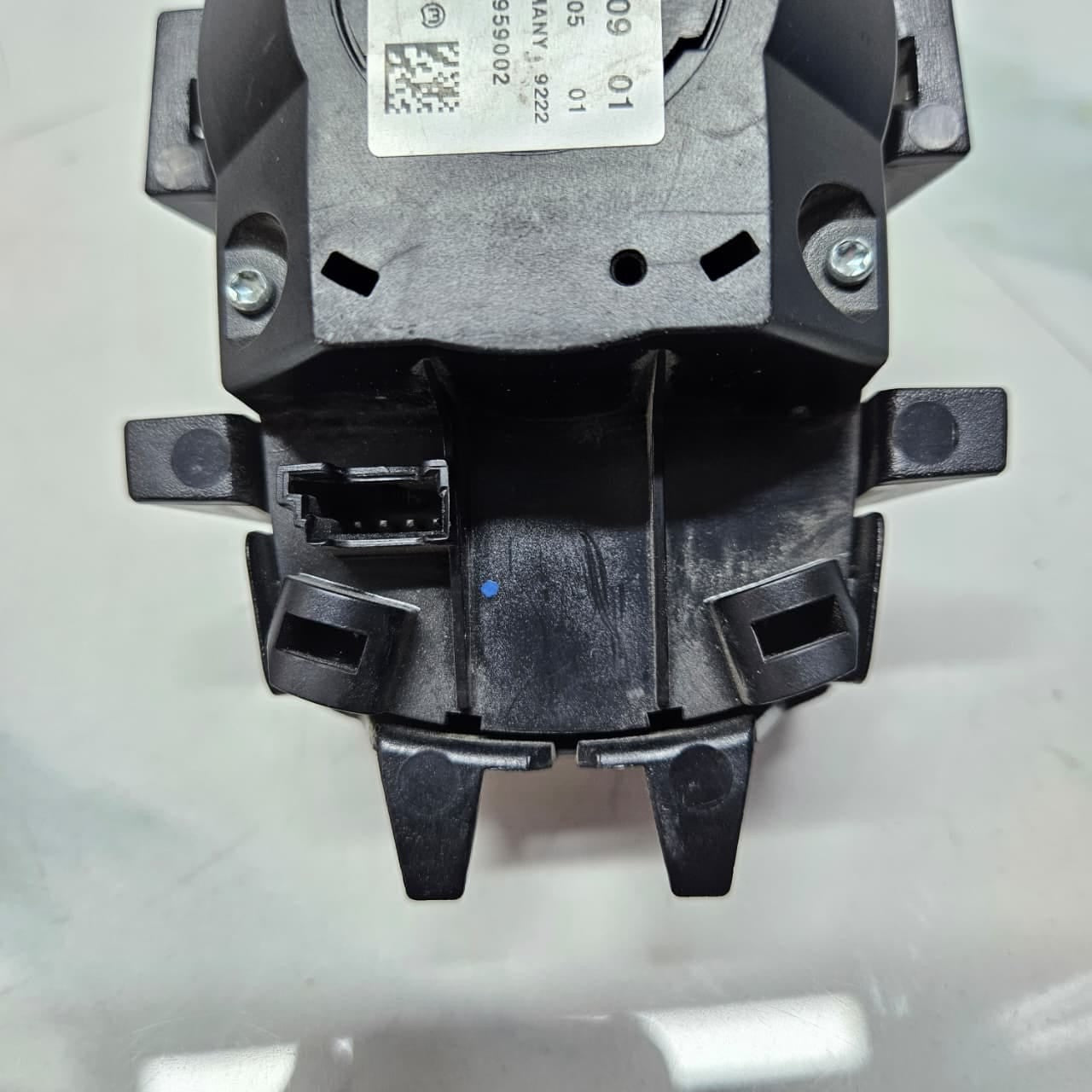 OEM BMW E90 E91 E92 E81 E84 E87 F10 I Drive Control Module 9213309
