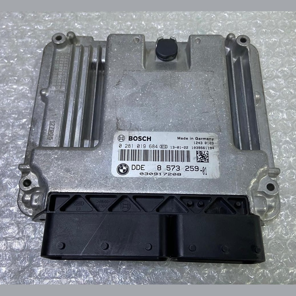 OEM BMW 320d N47N F30 ENGINE CONTROL UNIT ECU DDE ECU ONLY 8573259 BOSCH