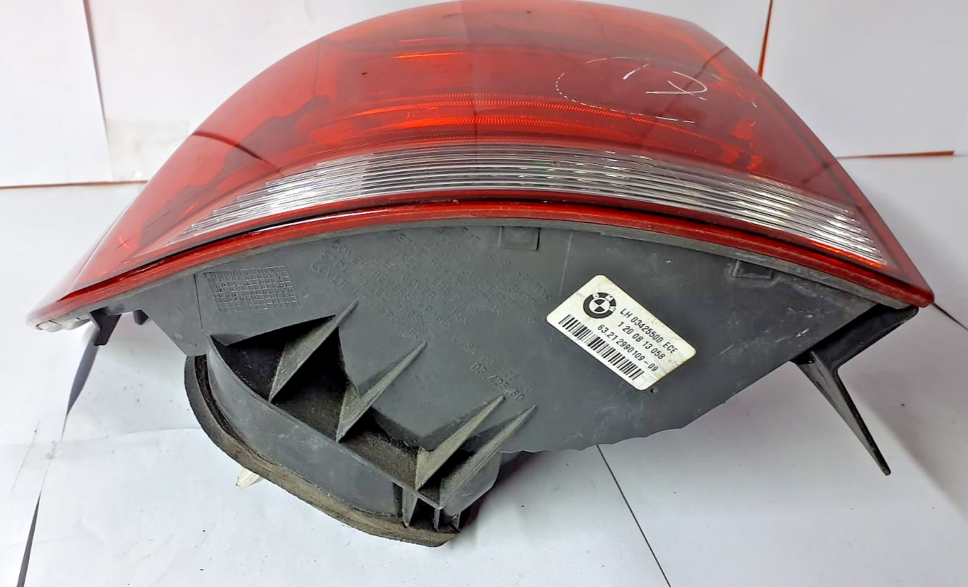 BMW X1 E84 LCI REAR OUTER LIGHT DRIVER Left OEM 2990109