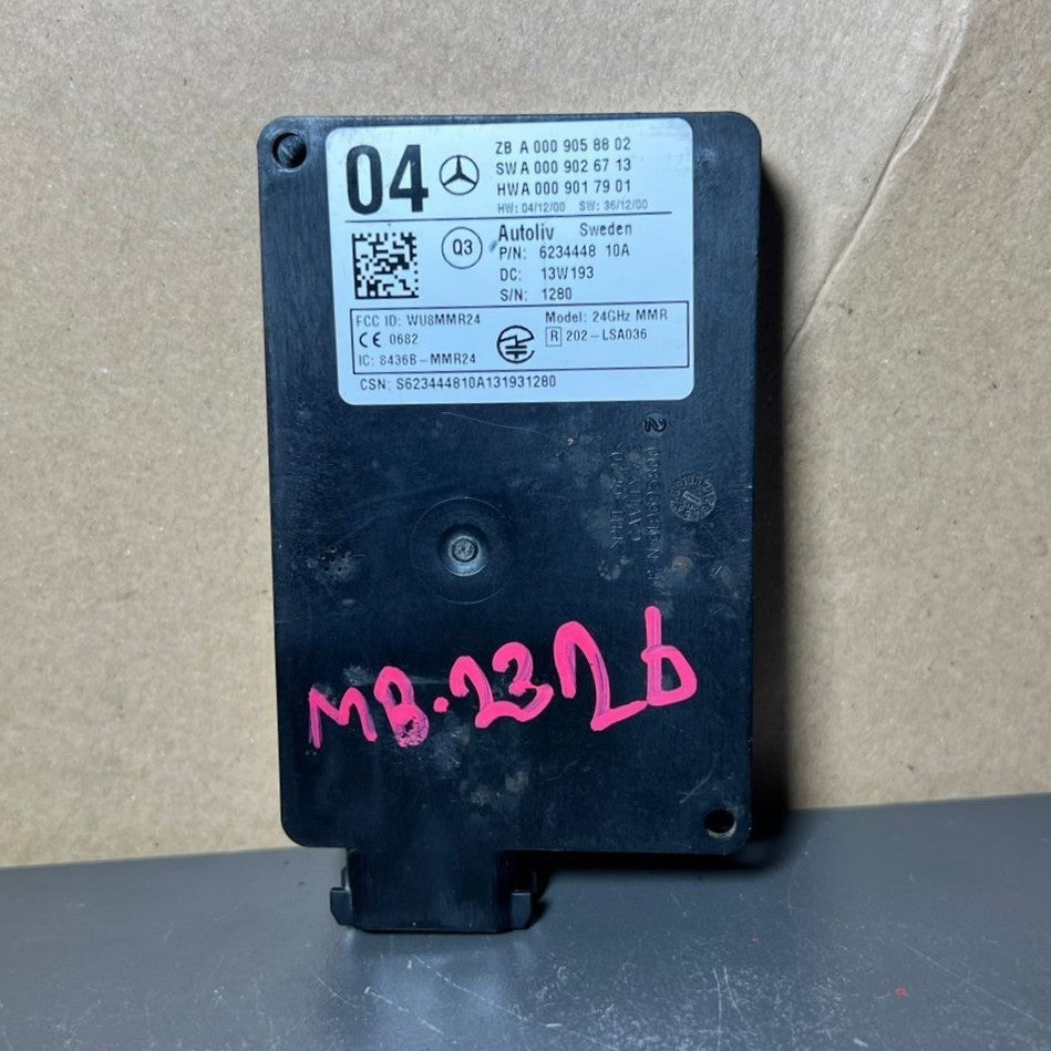 Mercedes W205 W222 Bumper Blind Spot Radar Distance Sensor Module A000 9058802