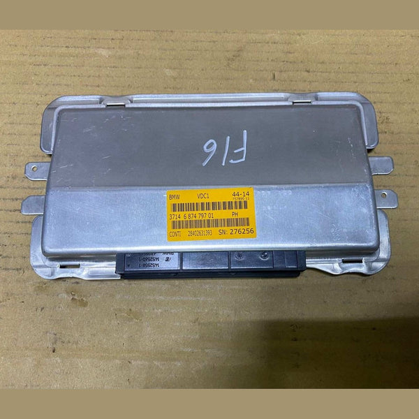 BMW Suspension Control Unit Module 6874797 X5 F15 and X6 F16