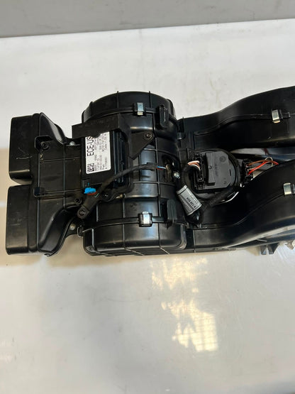 2014-2018 BMW X5 F15 and X6 F16 Rear Blower AC SEAT HEATING Motor 9266627 OEM