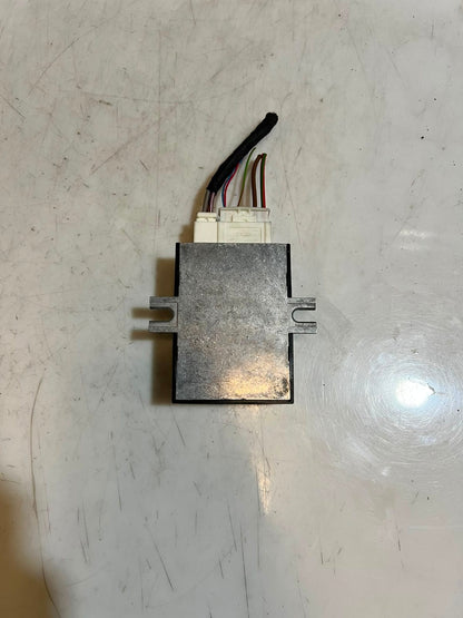 2012-2016 BMW F10 M5, F06 M6, and F12 M6 Fuel Pump Control Unit 7302256 OEM