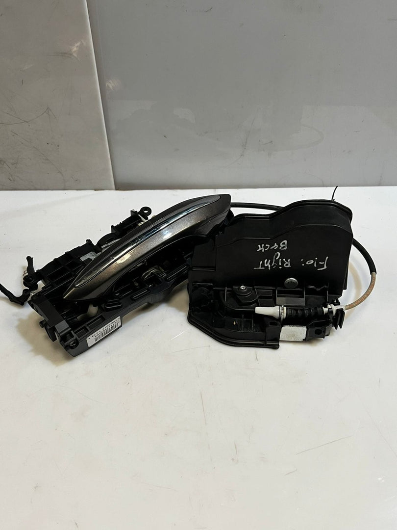 2012-2016 BMW 328i F10 X1 X3 X5 X6 Rear RIGHT Door Lock Actuator 7229460 OEM