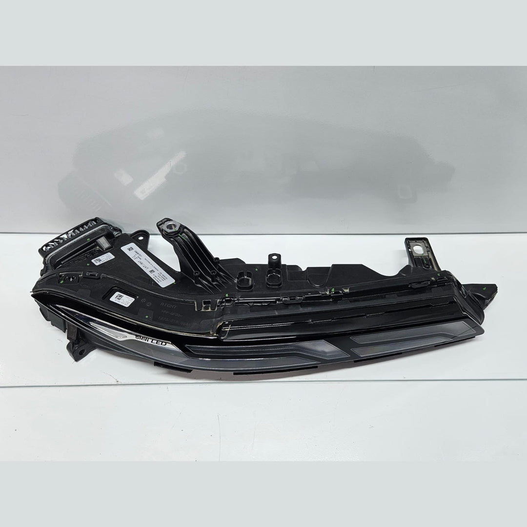 OEM BMW X7 G07 RIGHT SIDE LED HEADLIGHT/HEADLAMP 9880594 2019-2024