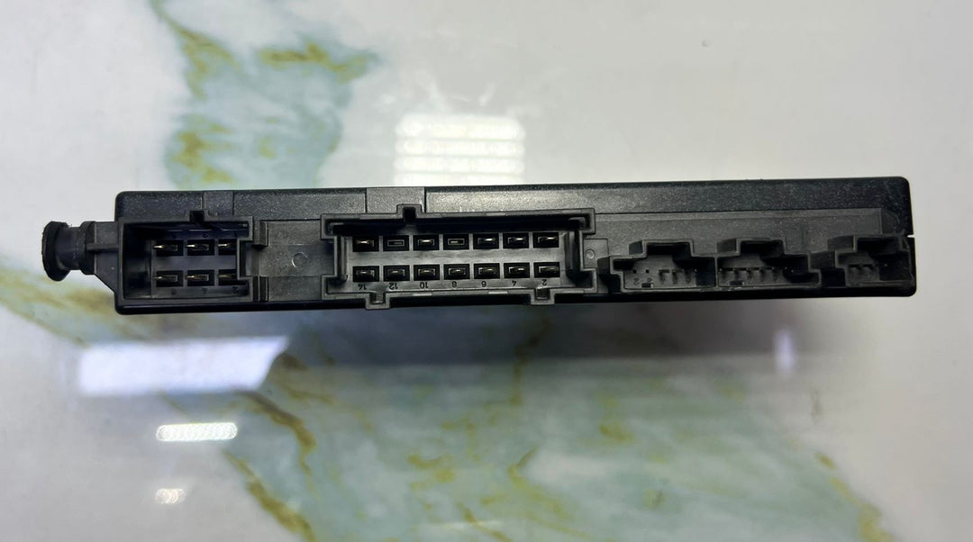 Mercedes W211 E-Class Front Passenger Side Seat Control Module A211 8705026 OEM