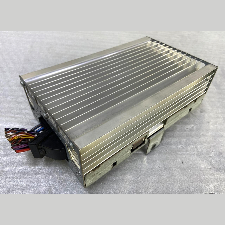 OEM BMW 5 Series F10 F11 530d HI-Fi HARMAN/BECKER Sound Audio Amplifier 9241335